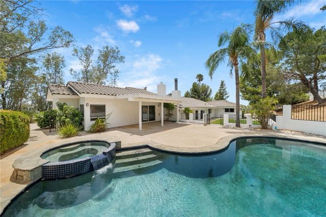 5385 Park, San Bernardino, CA 92404