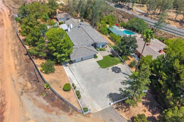 5385 Park, San Bernardino, CA 92404