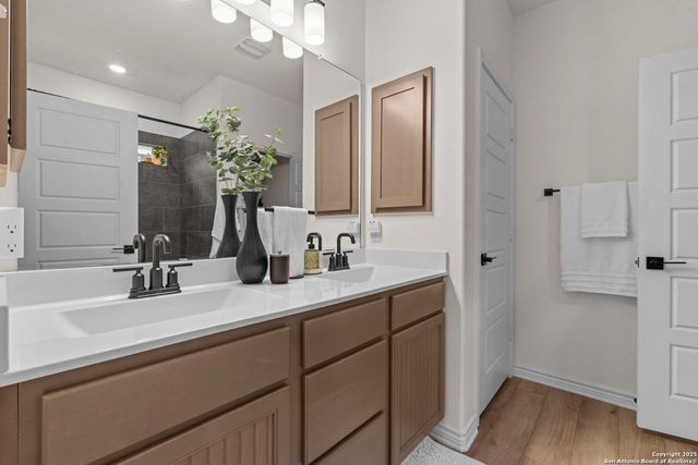 5522 Agave Spine, San Antonio, TX 78261