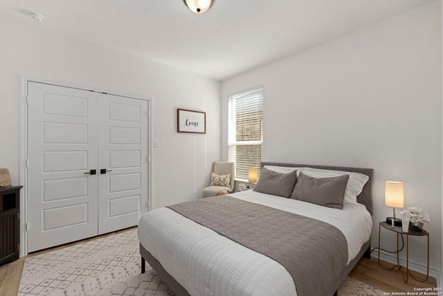 5522 Agave Spine, San Antonio, TX 78261