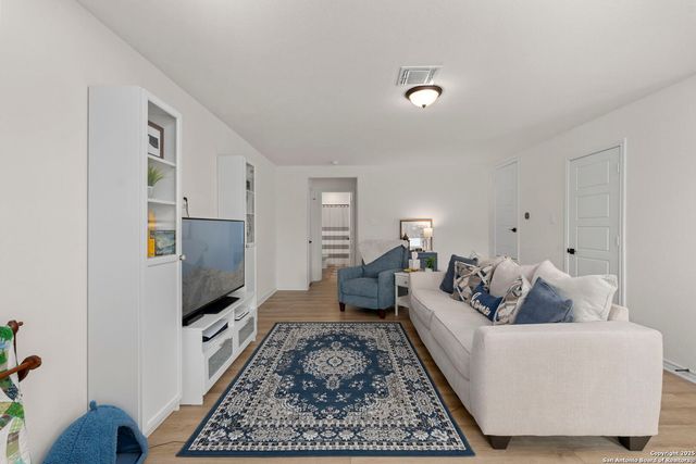 5522 Agave Spine, San Antonio, TX 78261