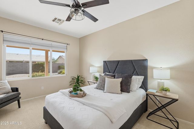 6951 S SENATE Street, Chandler, AZ 85249