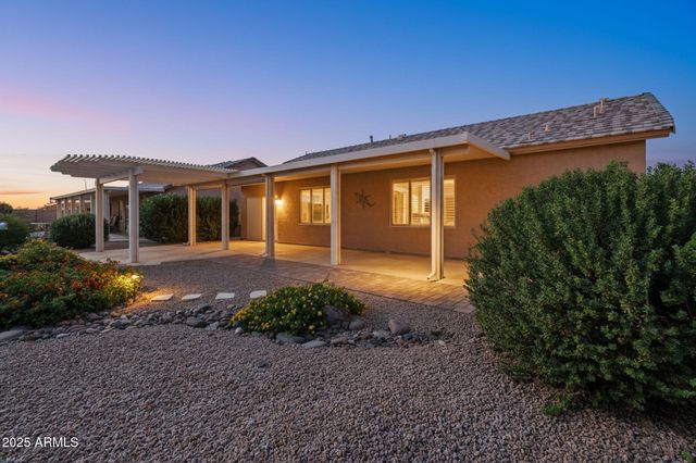 6951 S SENATE Street, Chandler, AZ 85249