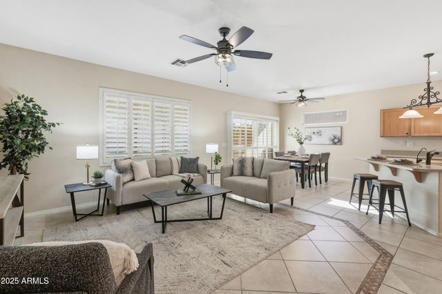 6951 S SENATE Street, Chandler, AZ 85249