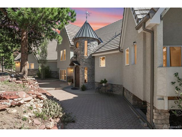 22594 Treetop Ln, Golden, CO 80401