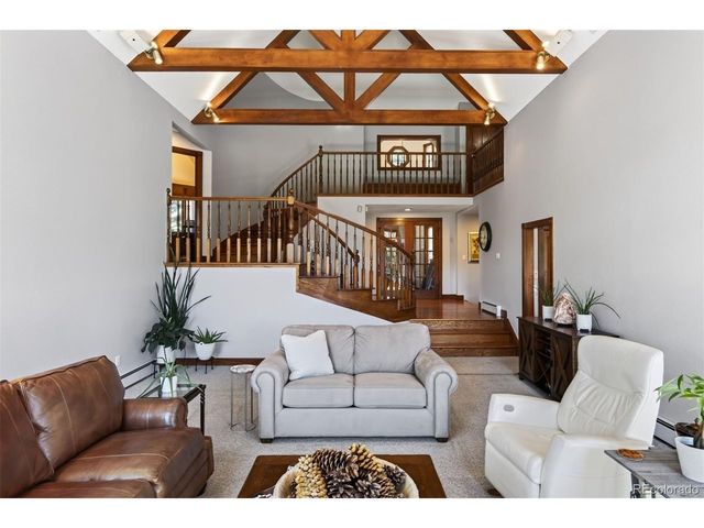 22594 Treetop Ln, Golden, CO 80401