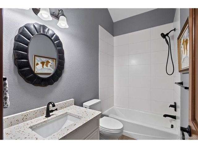 22594 Treetop Ln, Golden, CO 80401