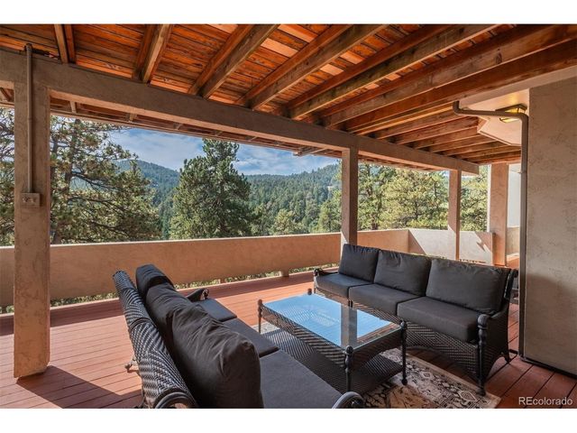 22594 Treetop Ln, Golden, CO 80401