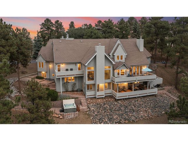 22594 Treetop Ln, Golden, CO 80401