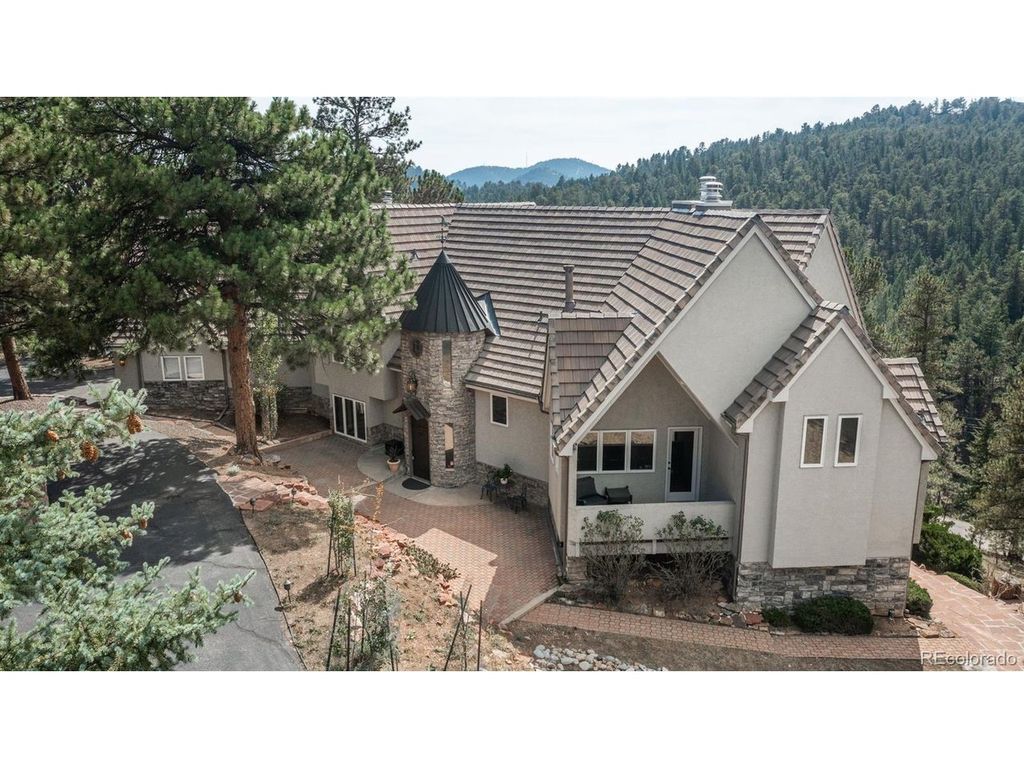 22594 Treetop Ln, Golden, CO 80401