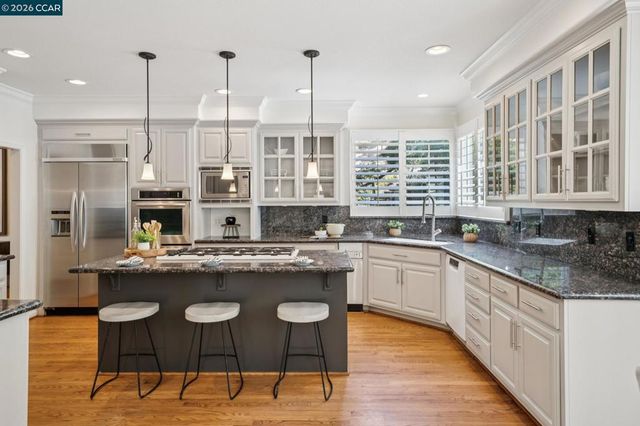 136 Lark Court, Alamo, CA 94507