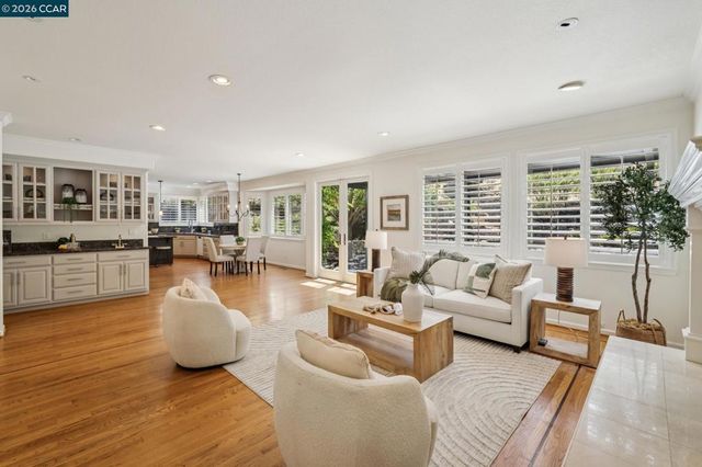 136 Lark Court, Alamo, CA 94507