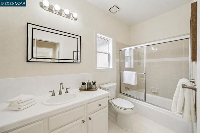 136 Lark Court, Alamo, CA 94507