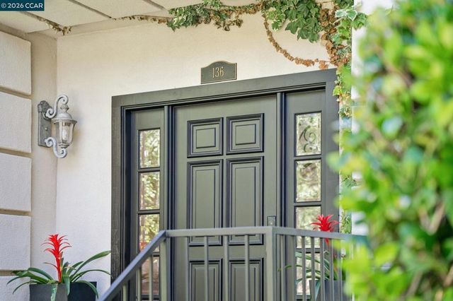 136 Lark Court, Alamo, CA 94507