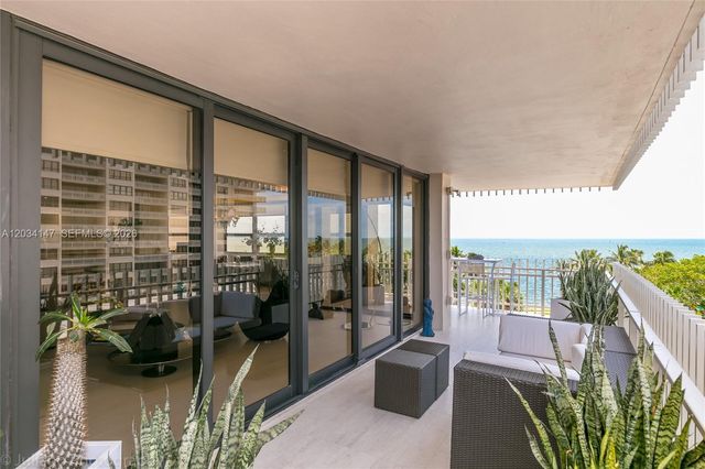 3 Grove Isle Drive C502, Miami, FL 33133