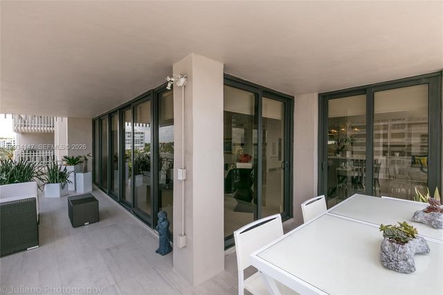 3 Grove Isle Drive C502, Miami, FL 33133