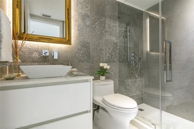 3 Grove Isle Drive C502, Miami, FL 33133