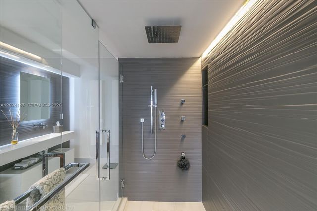3 Grove Isle Drive C502, Miami, FL 33133