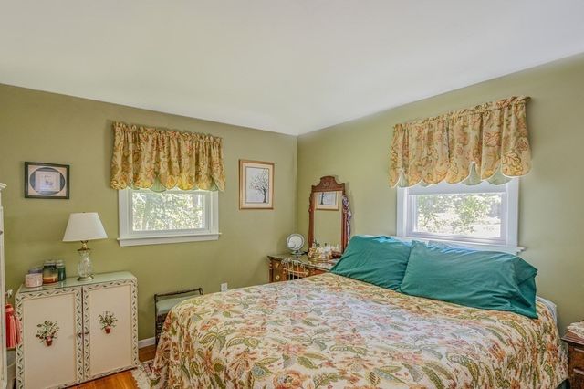 558 Spring St, Hanson, MA 02341