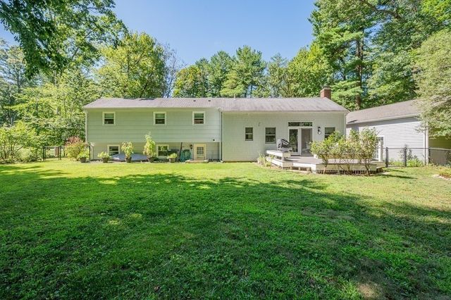 558 Spring St, Hanson, MA 02341