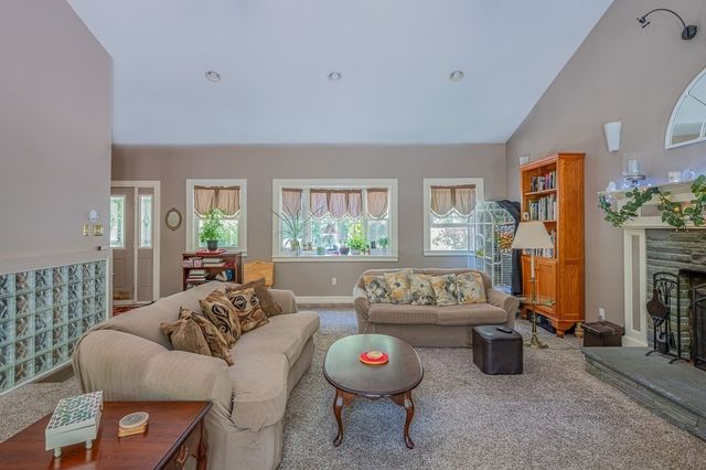 558 Spring St, Hanson, MA 02341
