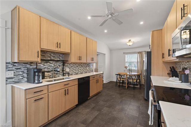 541 Long AVE, Chesapeake, VA 23322