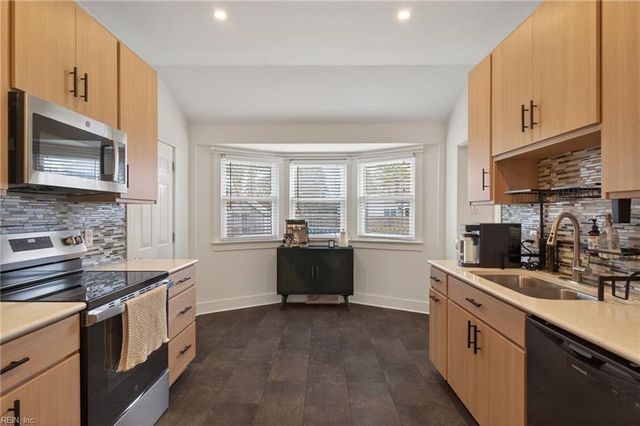 541 Long AVE, Chesapeake, VA 23322