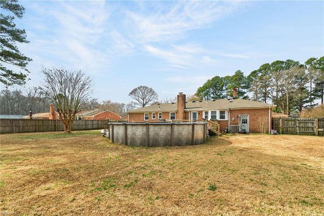 541 Long AVE, Chesapeake, VA 23322