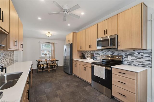 541 Long AVE, Chesapeake, VA 23322