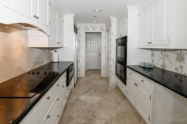 3435 Golden Avenue, Cincinnati, OH 45226