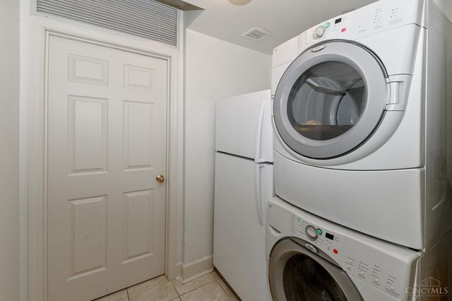 3435 Golden Avenue, Cincinnati, OH 45226