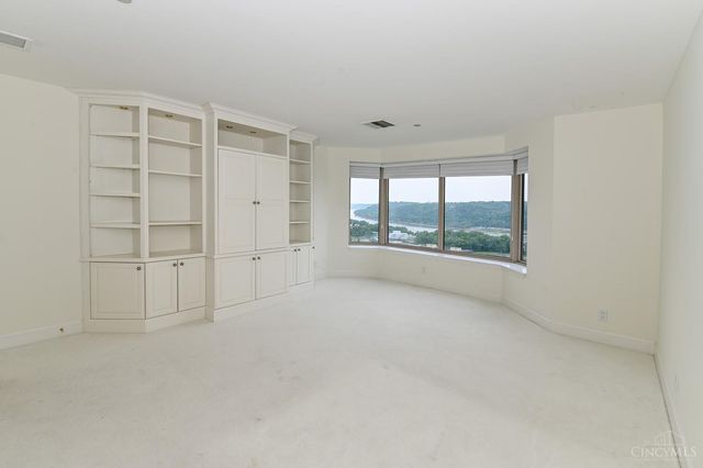 3435 Golden Avenue, Cincinnati, OH 45226