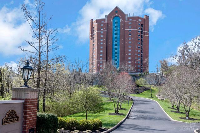 3435 Golden Avenue, Cincinnati, OH 45226