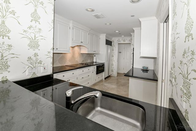 3435 Golden Avenue, Cincinnati, OH 45226