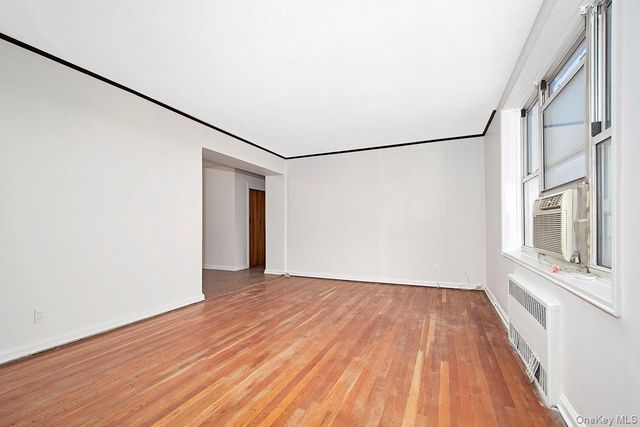 27-10 Parsons Boulevard 6H, Flushing, NY 11354