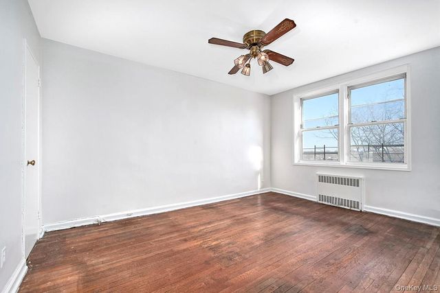 27-10 Parsons Boulevard 6H, Flushing, NY 11354