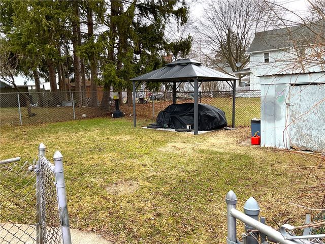 163 Cherry Street, Geneva City, NY 14456