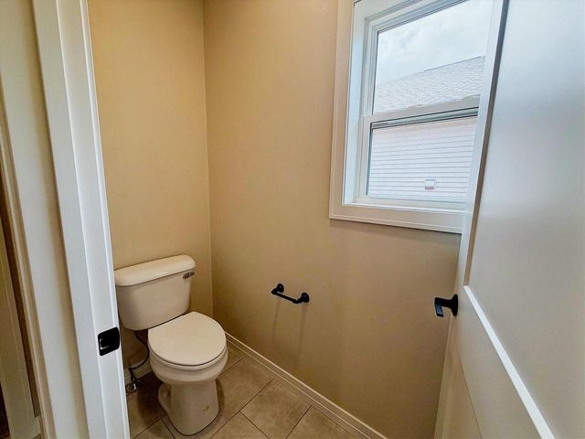 1261 AUTUMN FIELD LANE, De Pere, WI 54115