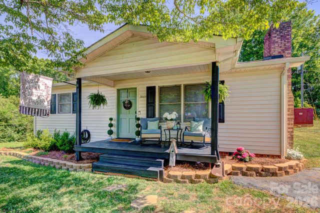 2006 Modern Estates Road, Lincolnton, NC 28092
