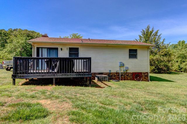 2006 Modern Estates Road, Lincolnton, NC 28092
