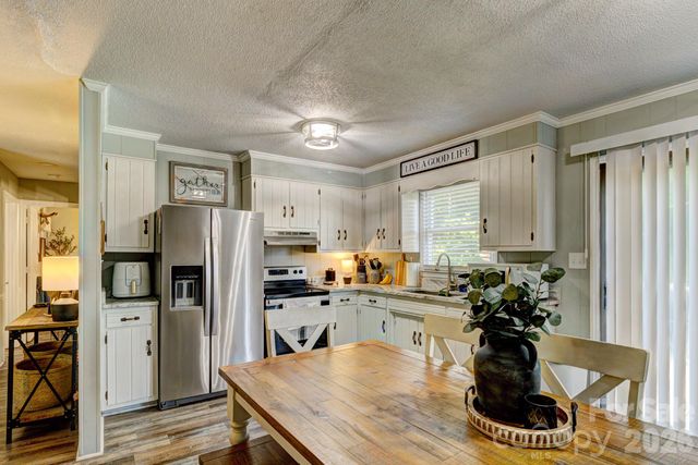 2006 Modern Estates Road, Lincolnton, NC 28092