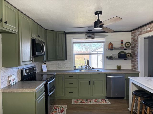 1409 11th Street, Mineral Wells, TX 76067