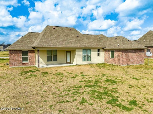 1010 Bamboo Drive, Breaux Bridge, LA 70517