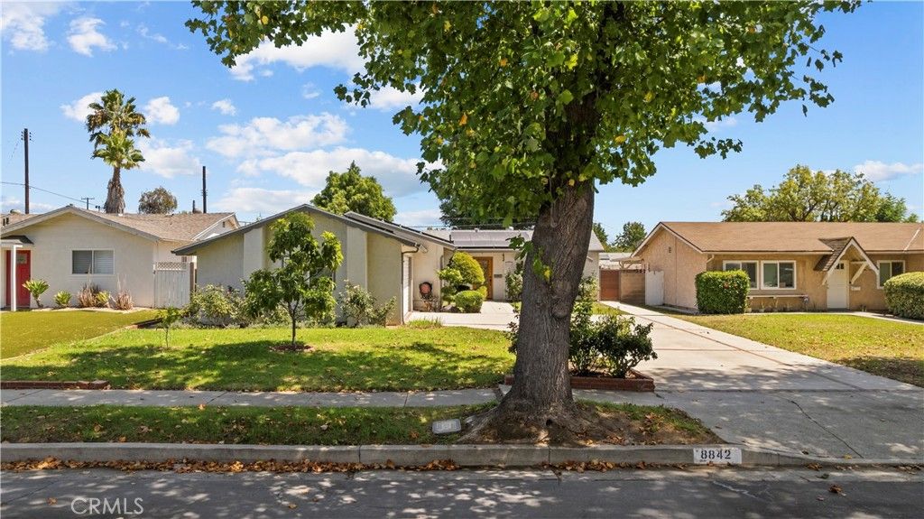8842 Sophia, North Hills, CA 91343 — photo 3