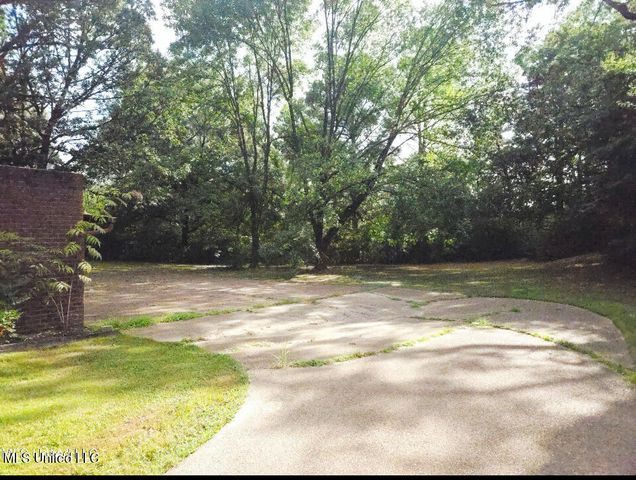 1580 Mt Pleasant Road, Hernando, MS 38632