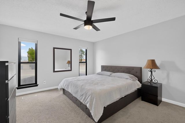 5605 Cactus Flower Drive NW, Albuquerque, NM 87120