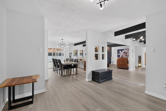 5605 Cactus Flower Drive NW, Albuquerque, NM 87120