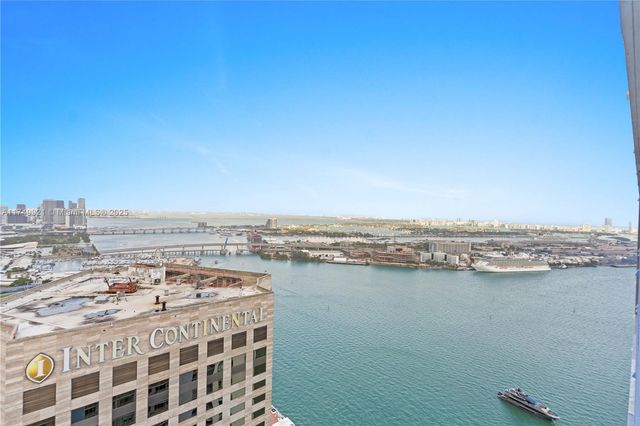 335 S Biscayne Blvd UPH02, Miami, FL 33131