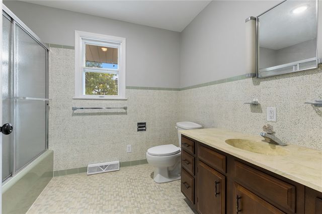 978 E Hwy 14, Lead Hill, AR 72644