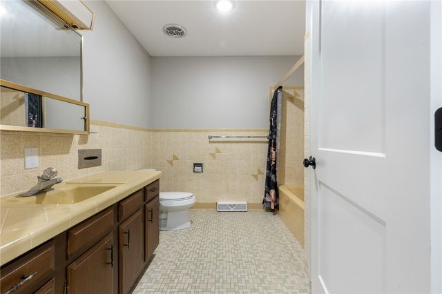 978 E Hwy 14, Lead Hill, AR 72644